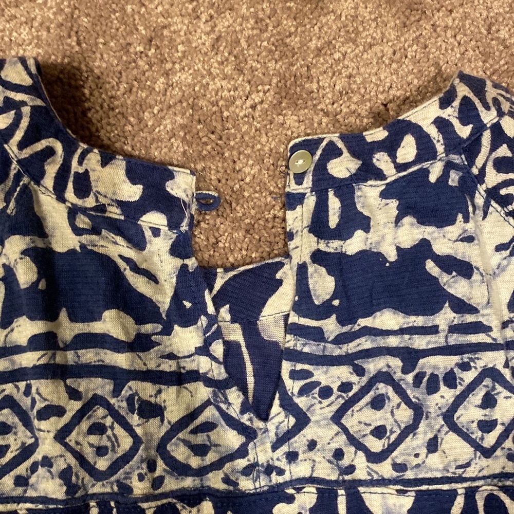 Lucky Brand Navy Blue White Boho Print Short Sleeve Blouse Top SIZE S - Picture 6 of 6